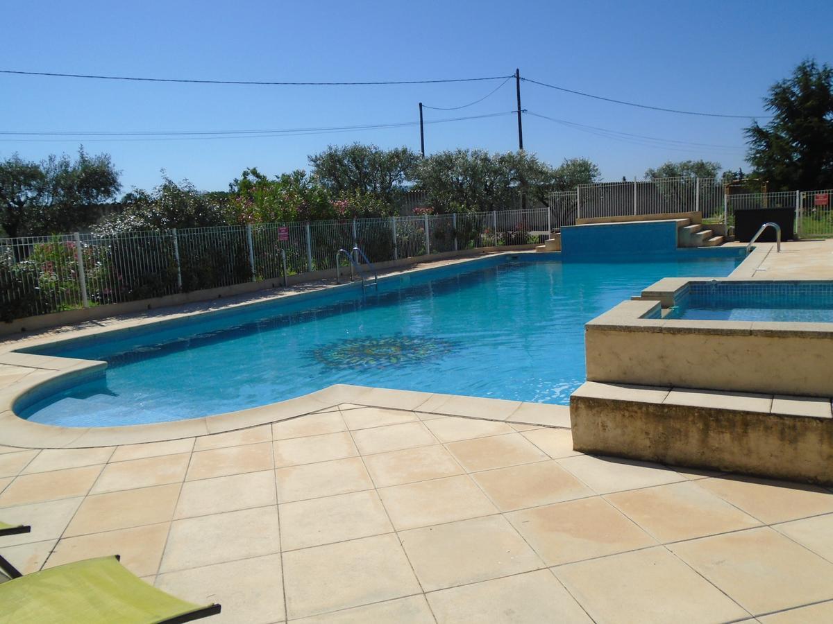 Gite Les Feuilles De Chene Villa Carpentras Ngoại thất bức ảnh